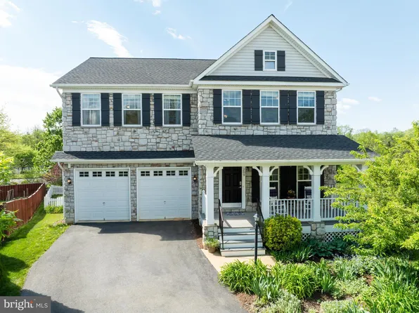 209 Jolliffe Cir, Boyce, VA 22620