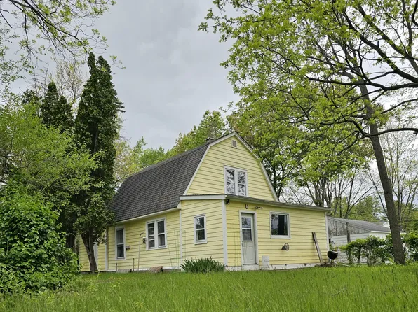 1392 Dunnsville Road, Schenectady, NY 12306