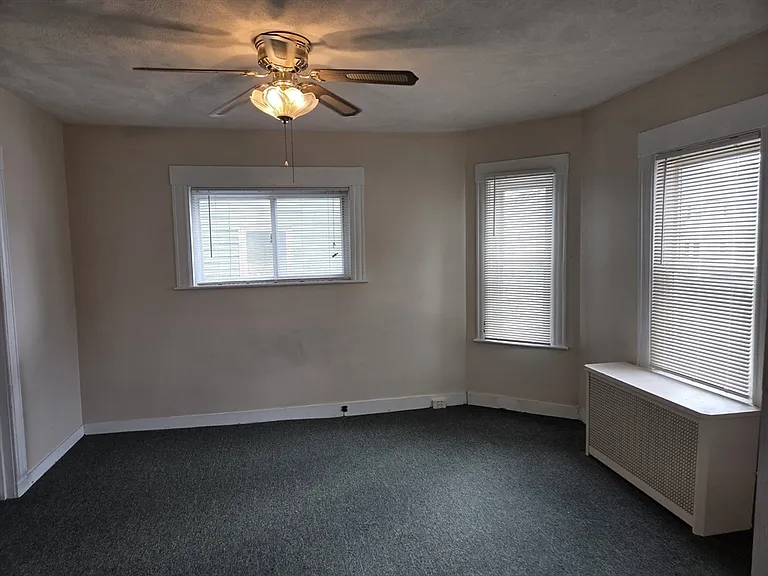 21 Olney St #1 — Photo 10