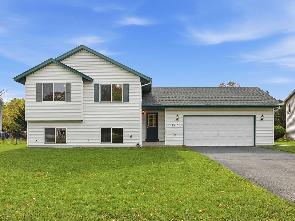 1st image of 524 Weaver Blvd