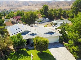 10218 Swanton Dr, Santee, CA 92071