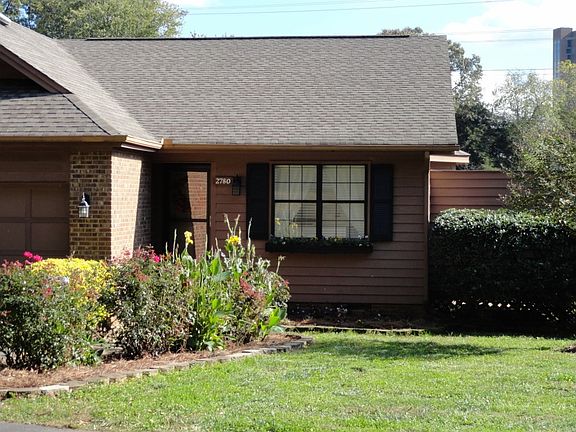 4th image of 2780 Woodridge Dr