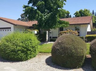 5884 Caulfield Dr, Clayton, CA 94517