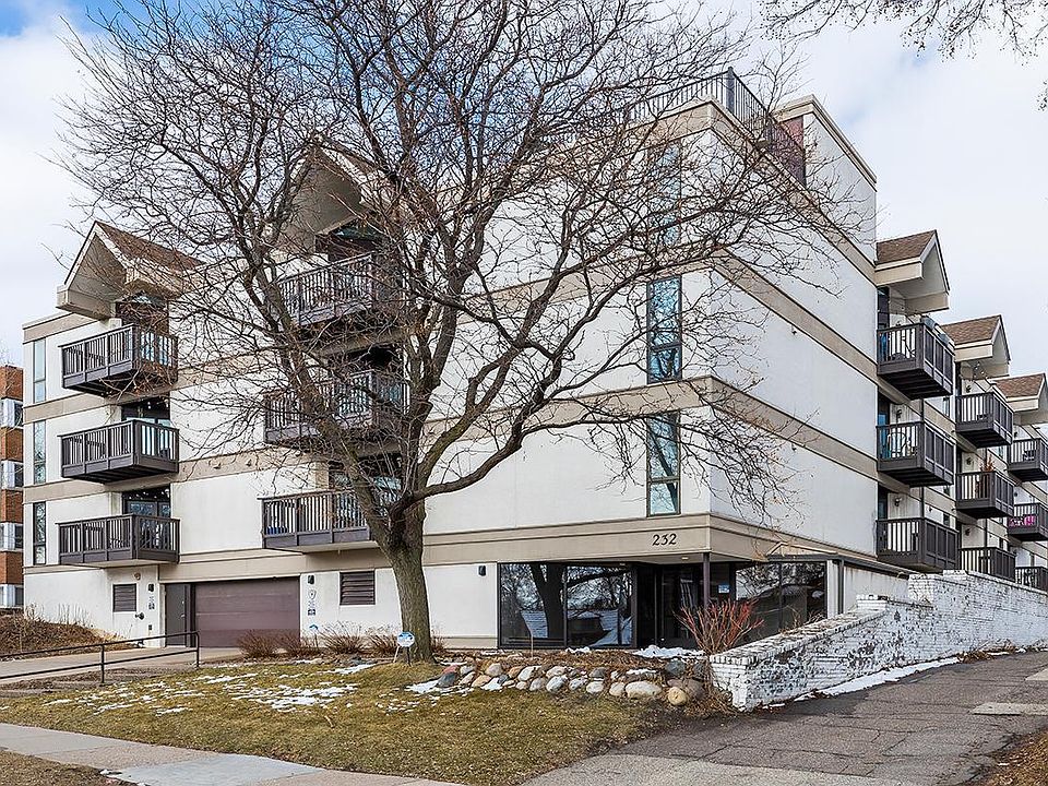 1st image of 232 W Franklin Ave APT 204
