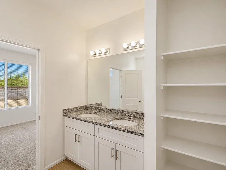 18000 W Calle Lejos — Photo 15