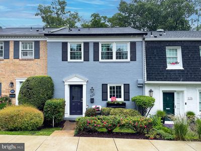 323 Center St N, Vienna, VA, 22180