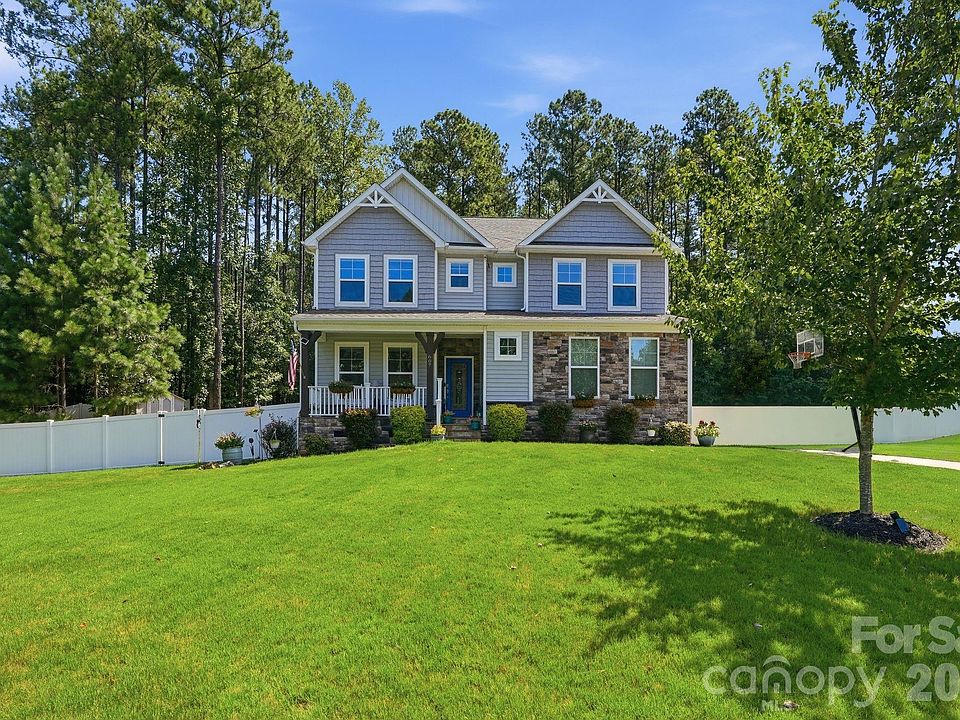 1st image of 607 Winter Walk Ln