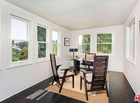 5th image of 2034 Oak Glen Pl
