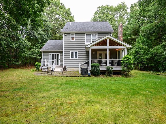 2nd image of 37 Phyllis Rd