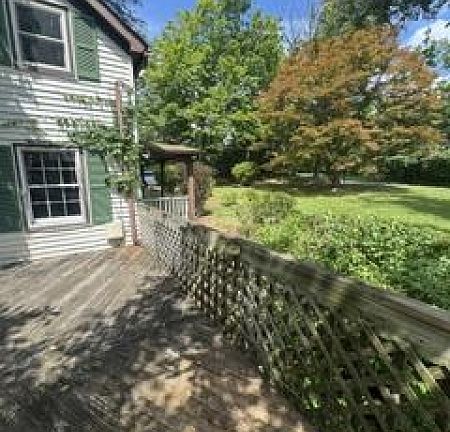 5th image of 85 Martinsville Rd