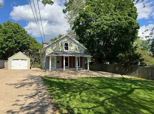 830 N Dixon Ave, Dixon, IL 61021