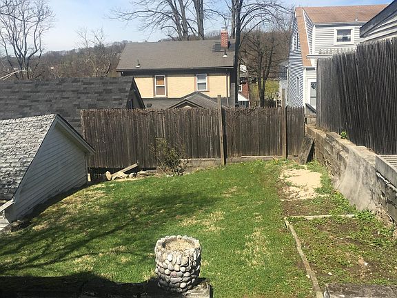 5th image of 31 Lakeview Dr