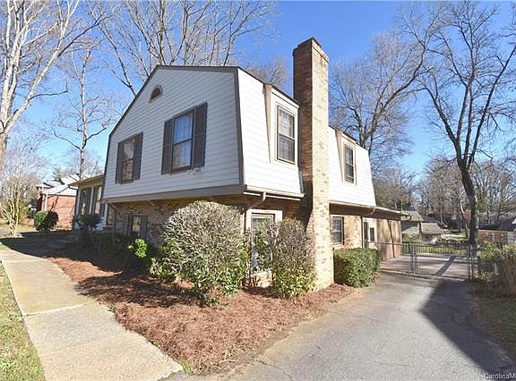 2nd image of 5919 Idlebrook Dr