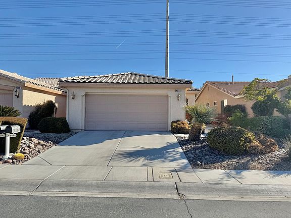 2nd image of 4660 Regalo Bello St