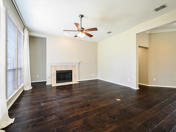 3rd image of 9700 Presthope Dr