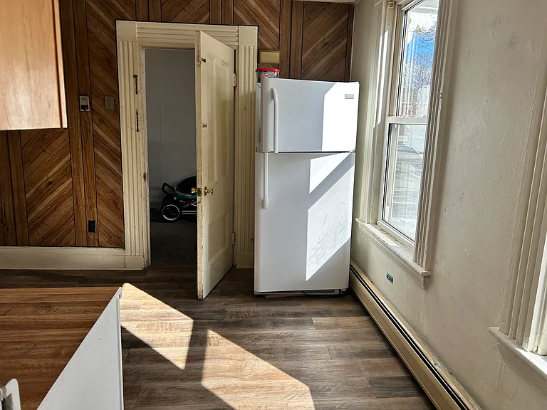124 Essex St #2 — Photo 1
