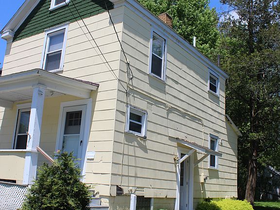 4th image of 2434 Wilcox St