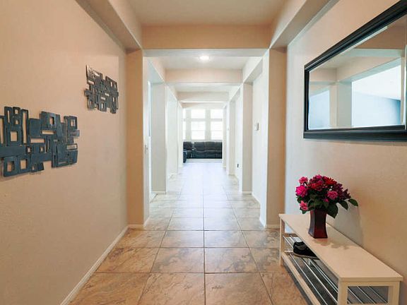 2nd image of 4615 Brentwood Ct