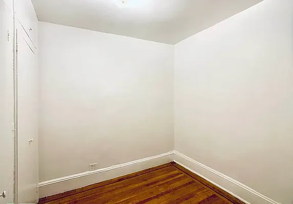 Rented by Oxford Property Group | media 27