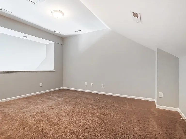 9519 Longstone Ln — Photo 18