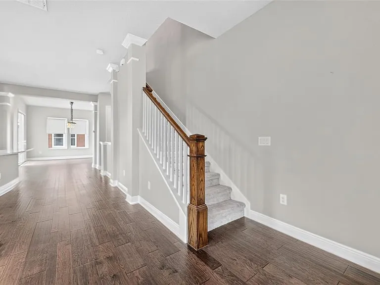 9597 Cavendish Dr — Photo 15