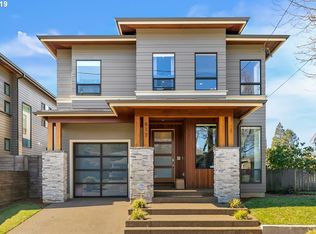 617 SE 49th Ave, Portland, OR 97215