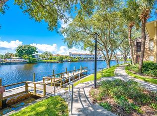 5571 Baywater Dr #1, Tampa, FL 33615