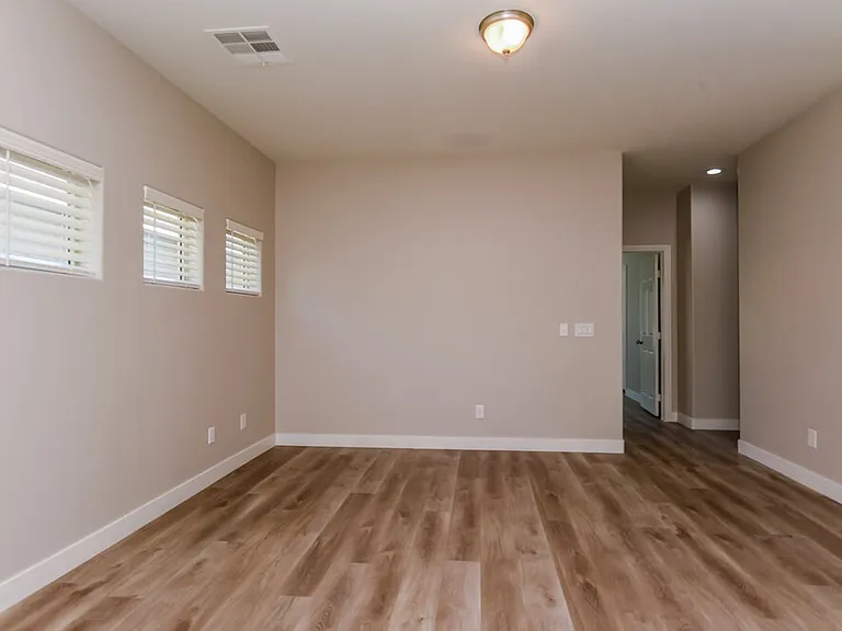 9519 Vega Carpio Ave — Photo 15