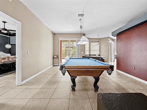 2nd image of 6233 Penna St