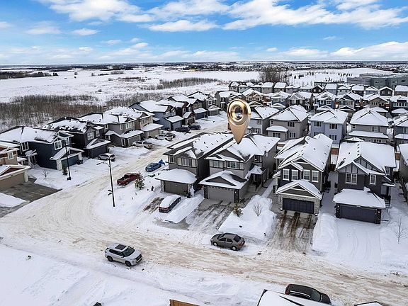 3rd image of 2356 53rd St SW