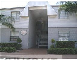 1st image of 7210 N Manhattan Ave APT 722