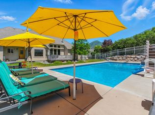 135 W Cove Dr, Elk Ridge, UT 84651