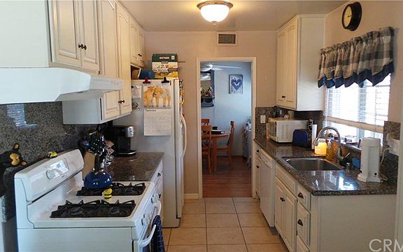 4th image of 1417 E Pioneer Dr