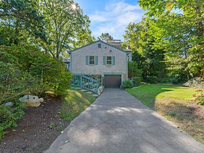 9 Strawberry Hill Road, Falmouth, MA, 02543