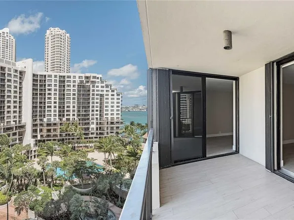 520 Brickell Key Dr APT A1010, Miami, FL 33131