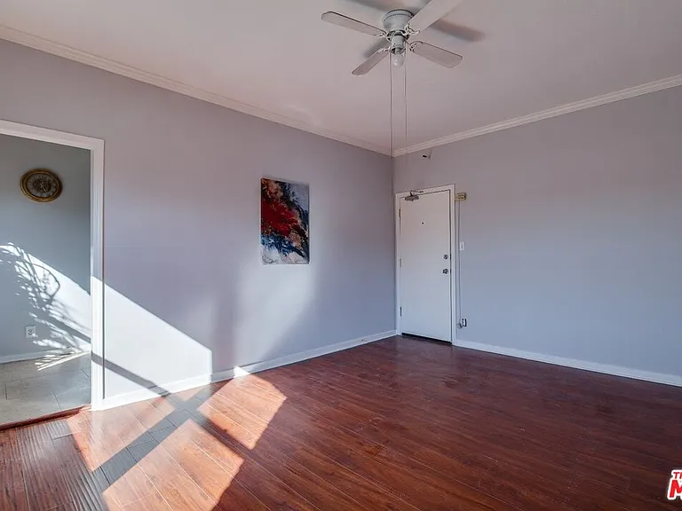730 S Catalina St — Photo 22