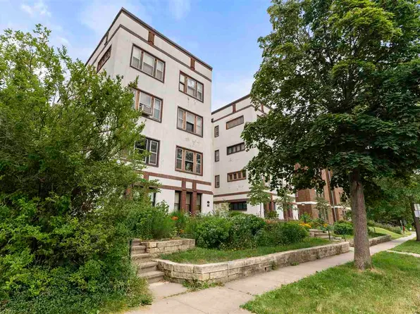 228 S Summit St APT D2, Iowa City, IA 52240