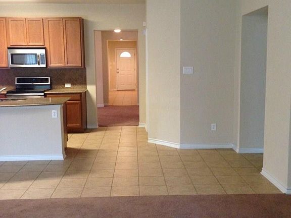 3rd image of 5845 Pinebrook Dr