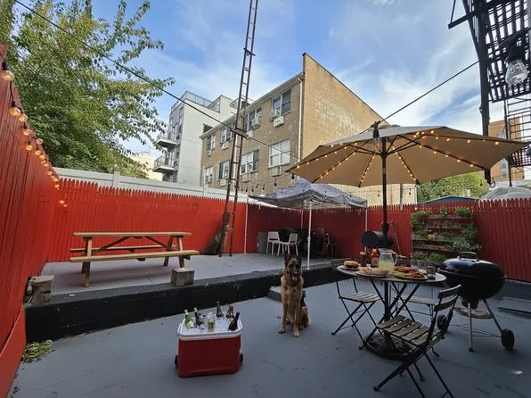 113 Wyckoff Avenue image 1 of 10