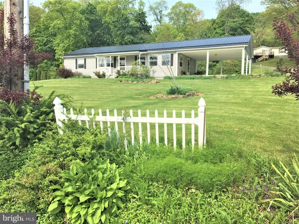 436 West St, Everett, PA 15537