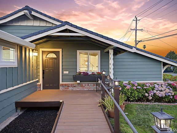 2nd image of 26798 Contessa St