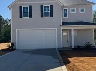 306 Peeler Cir, Raeford, NC 28376