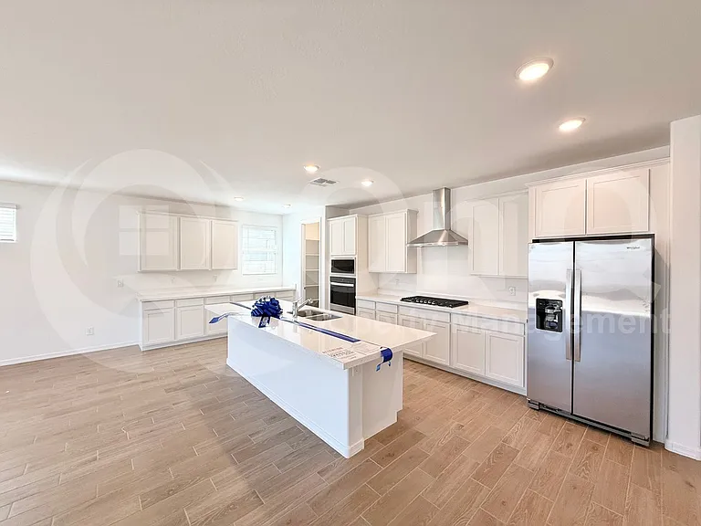 22813 E Starflower Dr — Photo 4