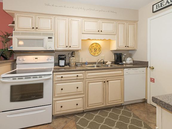 3rd image of 2250 Scenic Gulf Dr #109B