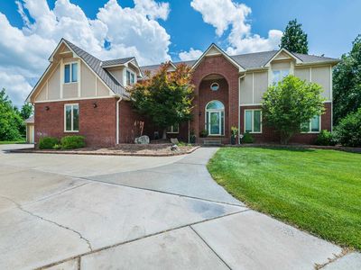 1102 N Prescott Cir, Wichita, KS, 67212