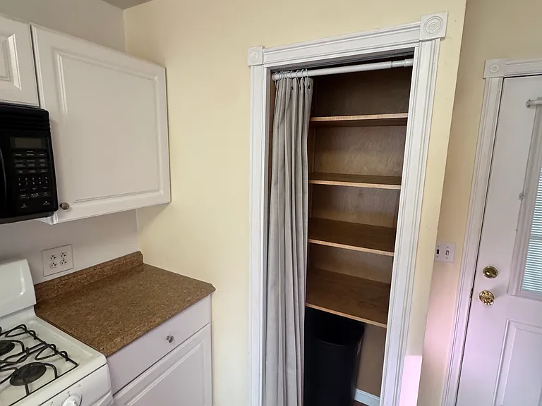 210 Cavitt Ave #1 — Photo 7