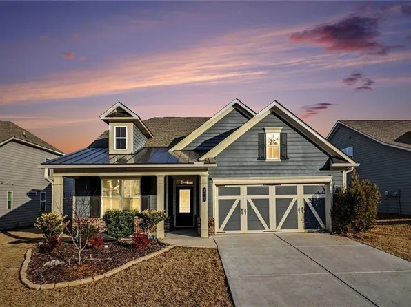 375 Plainfield St, Fayetteville, GA 30215