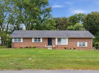 408 Primrose Ave, Tullahoma, TN 37388