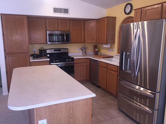 4th image of 9705 W Mohawk Ln