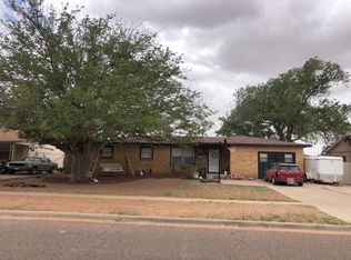 1005 NW 3rd St, Andrews, TX 79714